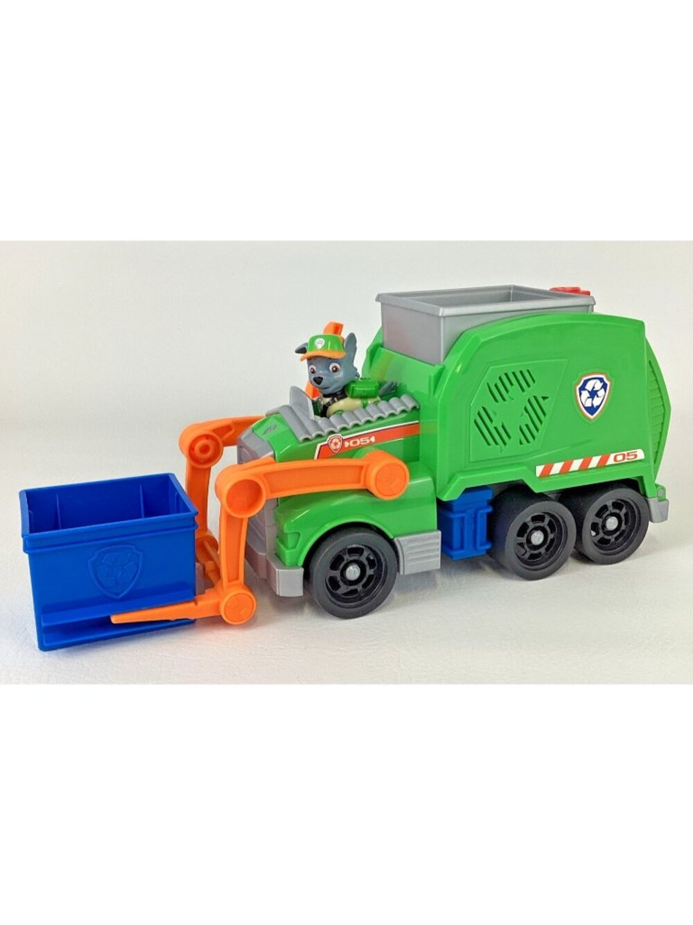 Paw Patrol Crush N’ Roll Recycling Truck with Rocky Toy Figure Spin Master